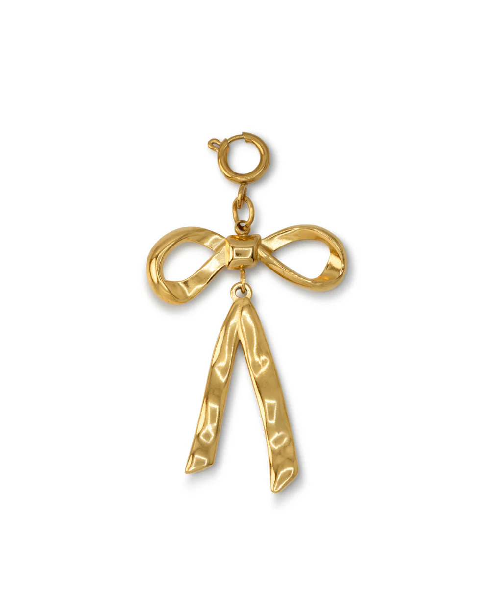 Blow Charm, Le veer