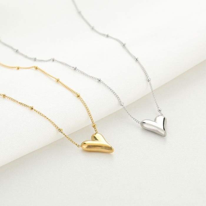 Ketting bol hartje, Marcelina’s Pearls