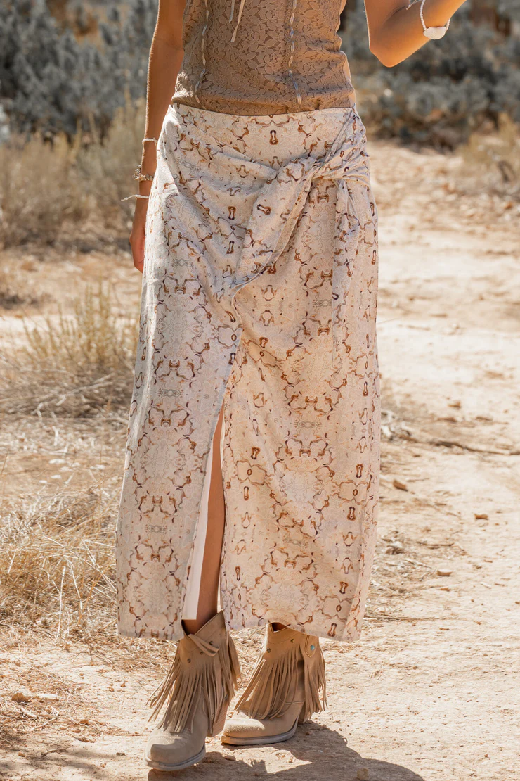 Skirt Sahara, Isla Ibiza Bonita