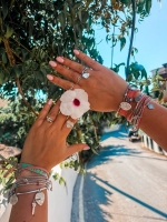 Gratis Armbandje bij elke bestelling, Marcelina&rsquo;s Pearls